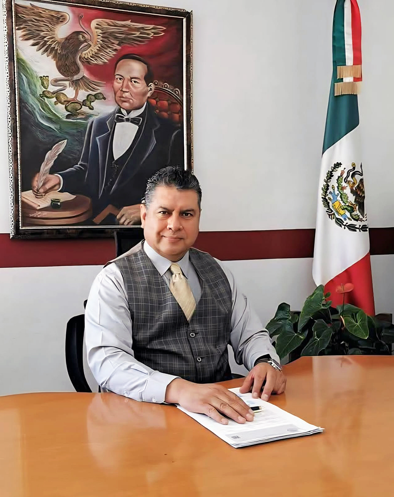 Lic. Leo Larraguivel Hinojosa